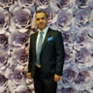 Meet your Posher, Luis